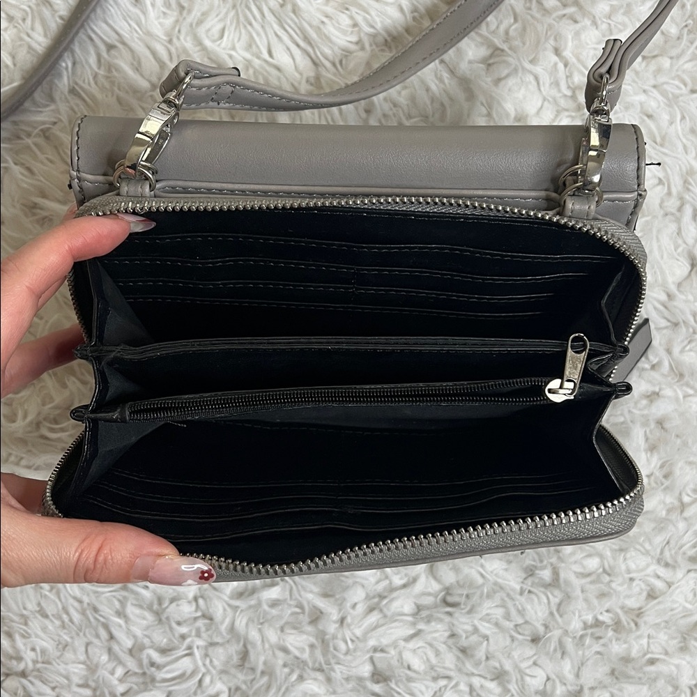 Nine West Gray Crossbody Purse Gifting Casual - Picture 6 of 15